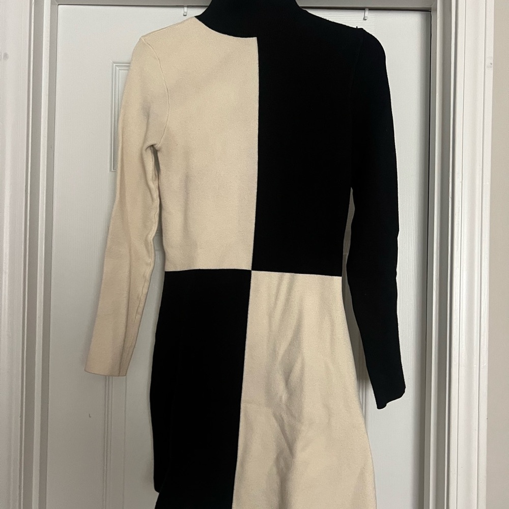 Miou Muse Color Block Sweater Dress